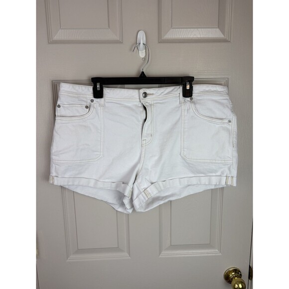 American Eagle Outfitters Pants - American Eagle Womens Plus Size Shorts White Size 16 Easy Shortie 157